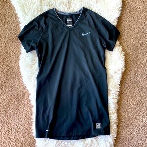 Nike Pro women’s training top